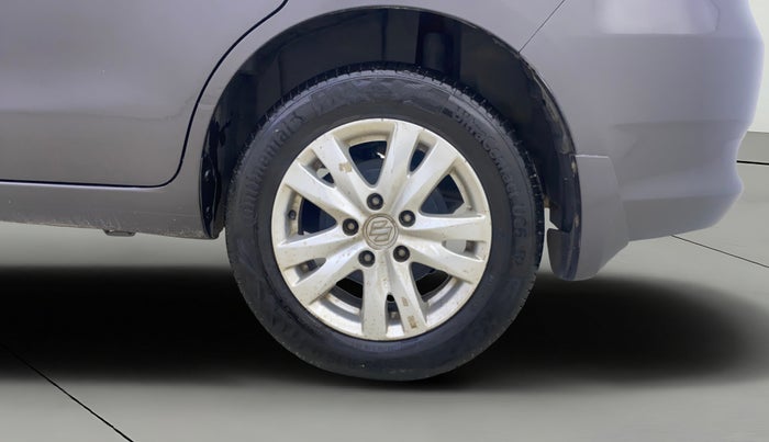 2018 Maruti Ertiga ZXI+, Petrol, Manual, 51,984 km, Left Rear Wheel
