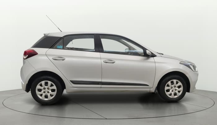 2015 Hyundai Elite i20 SPORTZ 1.2, Petrol, Manual, 63,965 km, Right Side View