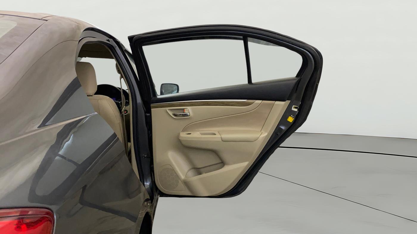 2022 Maruti Ciaz ZETA 1.5 SHVS MT PETROL, Petrol, Manual, 56,161 km, RHS Rear Door
