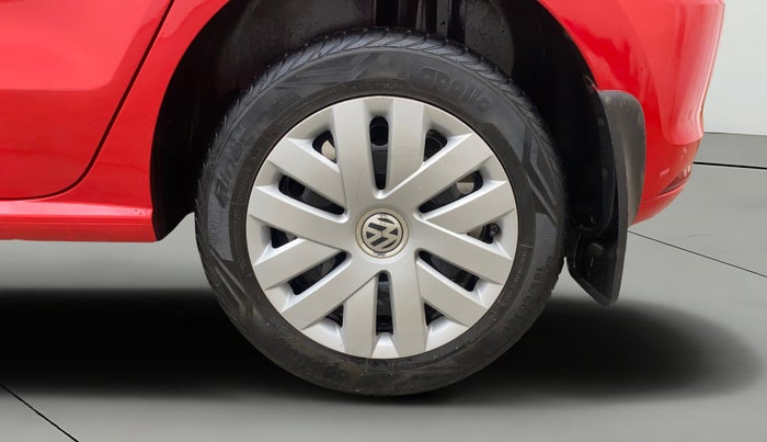 2016 Volkswagen Polo COMFORTLINE 1.2L, Petrol, Manual, 29,546 km, Left Rear Wheel