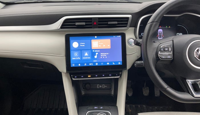 2024 MG ASTOR Select 1.5 MT, Petrol, Manual, 12,206 km, Air Conditioner