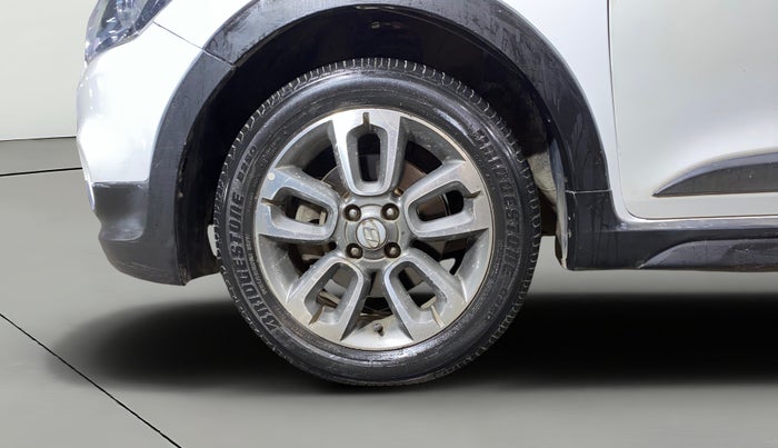 2016 Hyundai i20 Active 1.2 S, Petrol, Manual, 1,13,687 km, Left Front Wheel