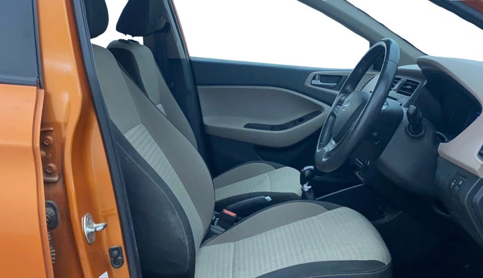 2018 Hyundai Elite i20 ASTA 1.2 (O), Petrol, Manual, 36,212 km, Right Side Front Door Cabin