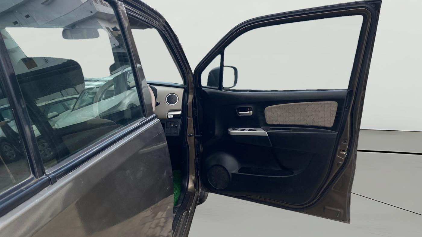 2015 Maruti Wagon R 1.0 VXI, Petrol, Manual, 98,086 km, RHS Front Door