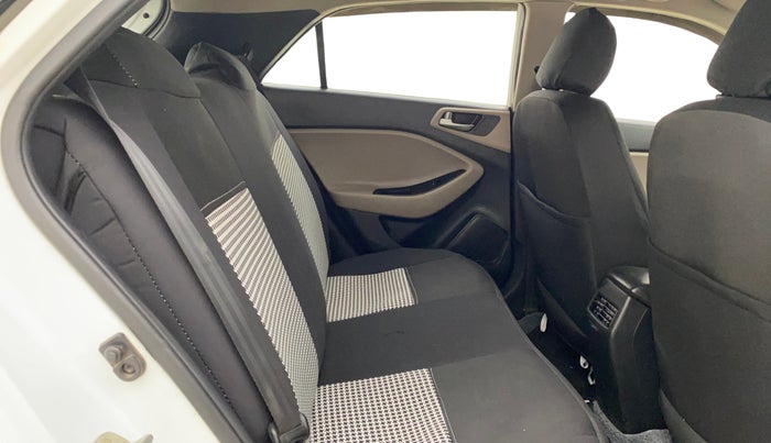 2019 Hyundai Elite i20 MAGNA PLUS 1.2, CNG, Manual, 98,358 km, Right Side Rear Door Cabin