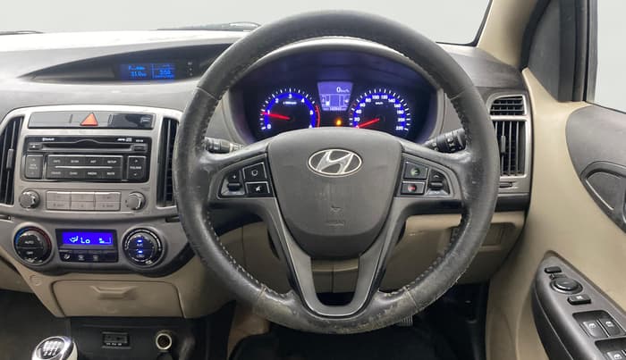 2014 Hyundai i20 ASTA 1.4 CRDI, Diesel, Manual, 1,42,812 km, Steering Wheel Close Up