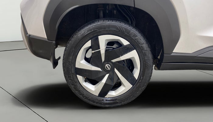 2025 Nissan MAGNITE Acenta B4D 1.0 Petrol MT, Petrol, Manual, 15,265 km, Right Rear Wheel