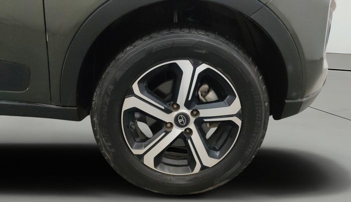 2021 Tata NEXON XZA PLUS SUNROOF PETROL, Petrol, Automatic, 22,944 km, Right Front Wheel