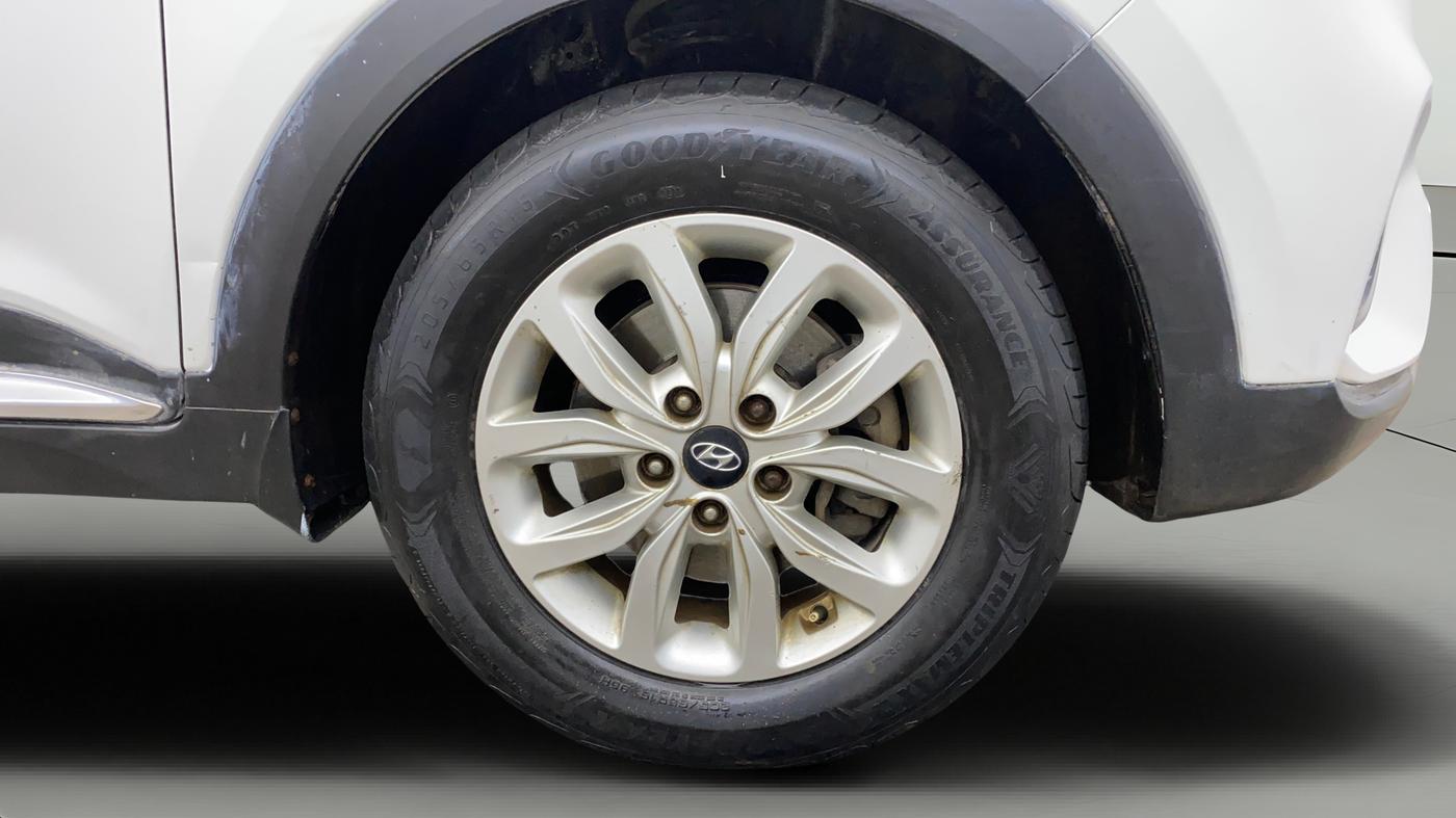 2019 Hyundai Creta SX 1.6 PETROL, Petrol, Manual, 71,876 km, Right Front Wheel