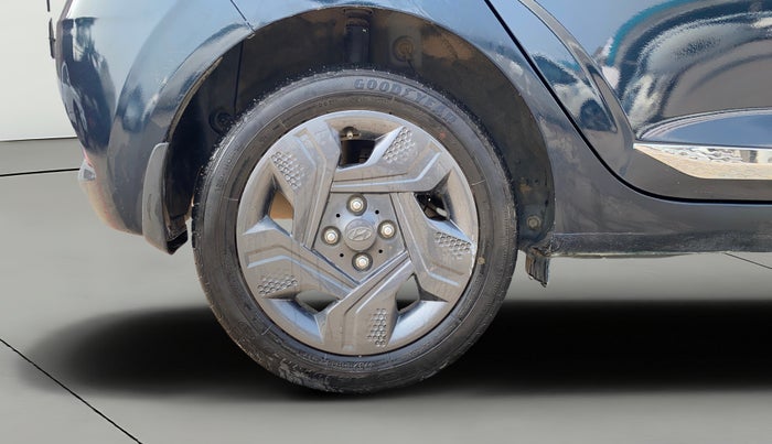 2022 Hyundai GRAND I10 NIOS MAGNA CORPORATE EDITION 1.2 KAPPA VTVT, Petrol, Manual, 17,381 km, Right Rear Wheel