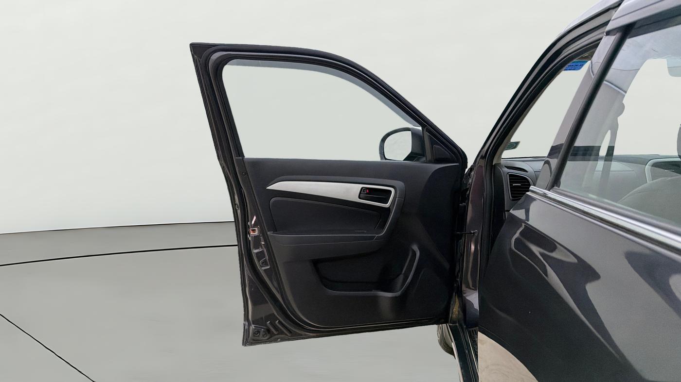 2021 Maruti Vitara Brezza LXI, Petrol, Manual, 15,825 km, LHS Front Door