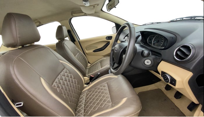 2017 Ford Figo Aspire TITANIUM 1.2 PETROL, Petrol, Manual, 32,168 km, Right Side Front Door Cabin