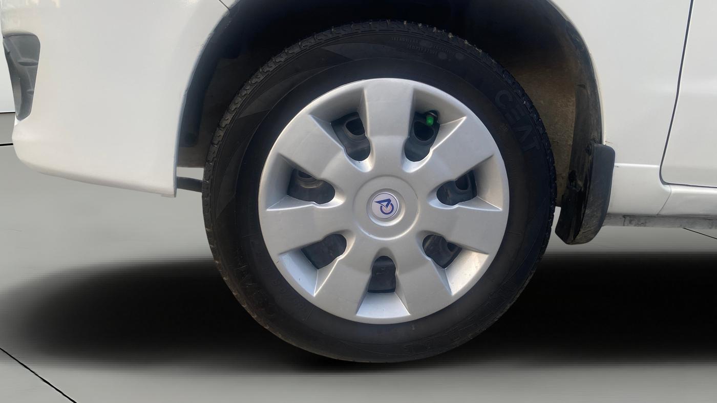 2014 Maruti Alto K10 VXI, Petrol, Manual, 60,822 km, Left Front Wheel