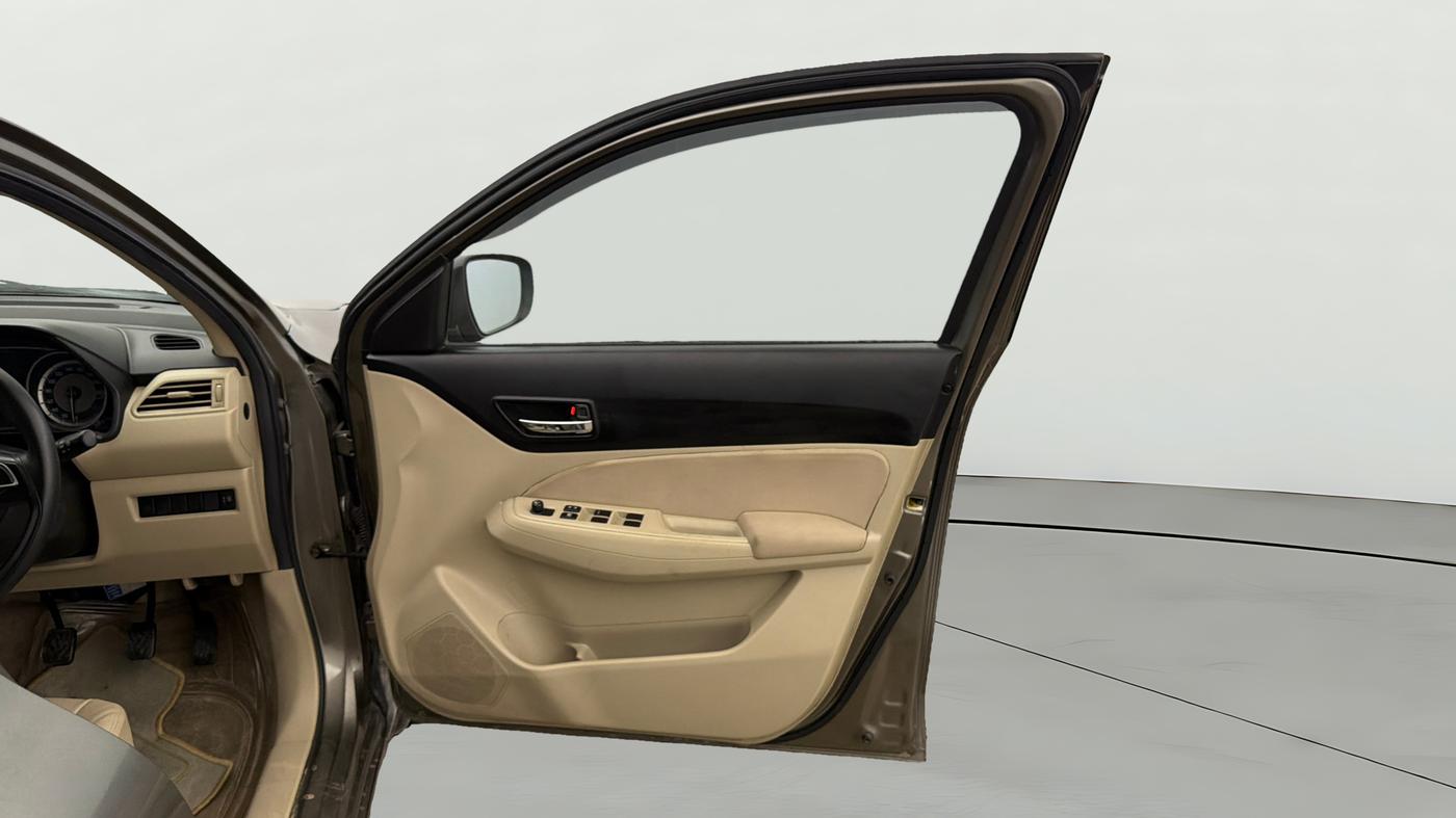 2018 Maruti Dzire VXI, Petrol, Manual, 18,234 km, RHS Front Door