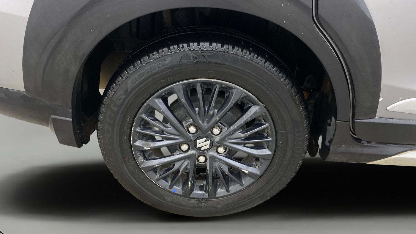 2022 Maruti XL6 ZETA MT, Petrol, Manual, 42,603 km, Right Rear Wheel