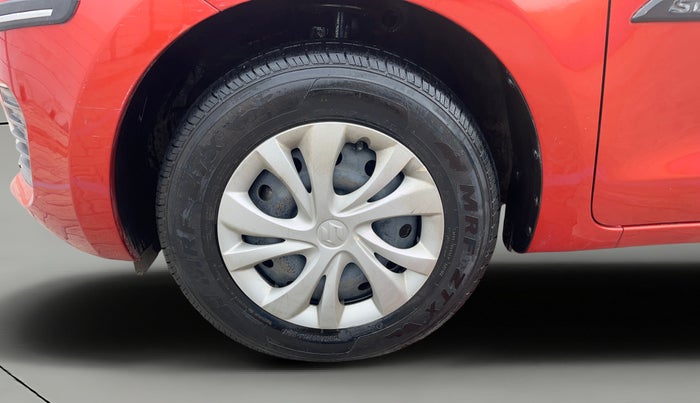 2018 Maruti Swift VXI, Petrol, Manual, 52,353 km, Left Front Wheel