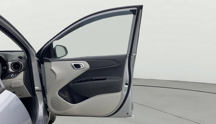 2023 Hyundai GRAND I10 NIOS ASTA AMT 1.2 KAPPA VTVT, Petrol, Automatic, 32,755 km, RHS Front Door