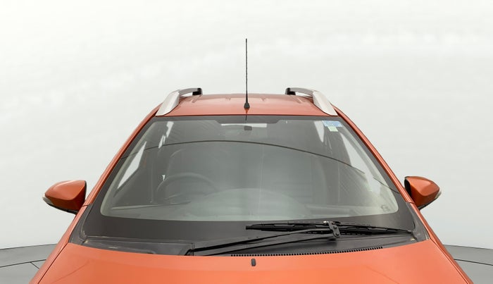 2014 Toyota Etios CROSS 1.2 G, Petrol, Manual, 86,449 km, Front Windshield