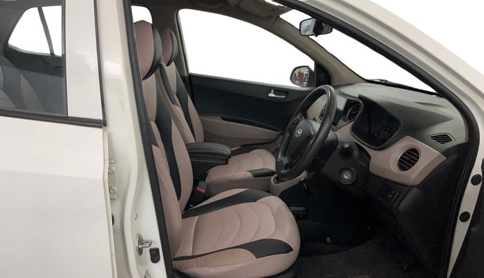 2015 Hyundai Grand i10 SPORTZ 1.2 KAPPA VTVT, Petrol, Manual, 83,606 km, Right Side Front Door Cabin