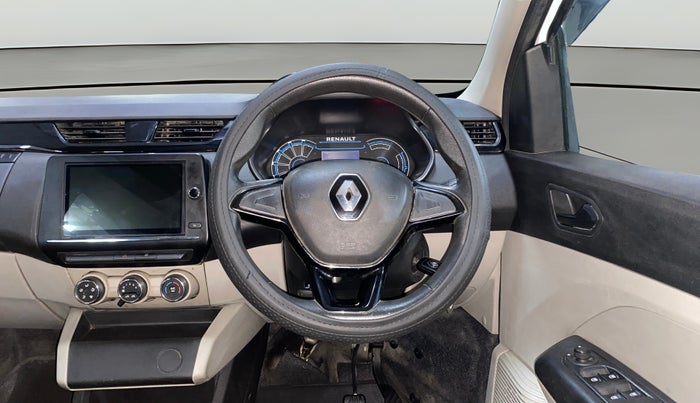2020 Renault TRIBER RXT AMT, Petrol, Automatic, 50,642 km, Steering Wheel Close Up