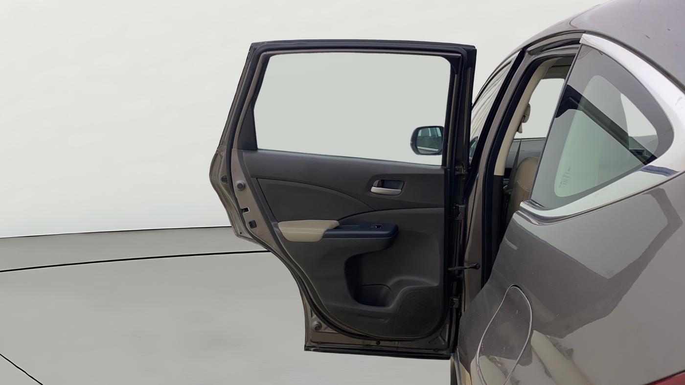 2014 Honda CRV 2.0L I-VTEC 2WD AT, Petrol, Automatic, 1,49,404 km, LHS Rear Door
