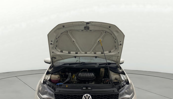 2020 Volkswagen Polo COMFORTLINE PLUS 1.0L MPI, Petrol, Manual, 40,106 km, Open Bonet