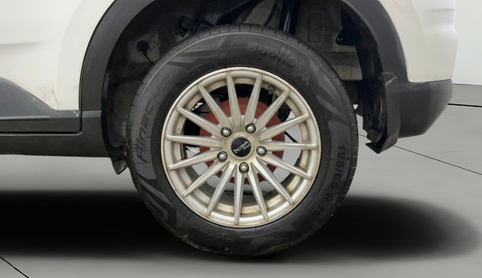 2020 Hyundai VENUE S+ 1.2, Petrol, Manual, 62,110 km, Left Rear Wheel