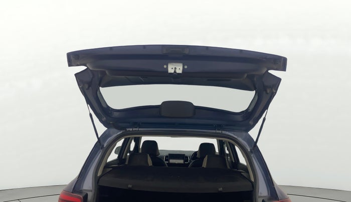 2021 Hyundai VENUE S 1.2, Petrol, Manual, 31,176 km, Boot Door Open