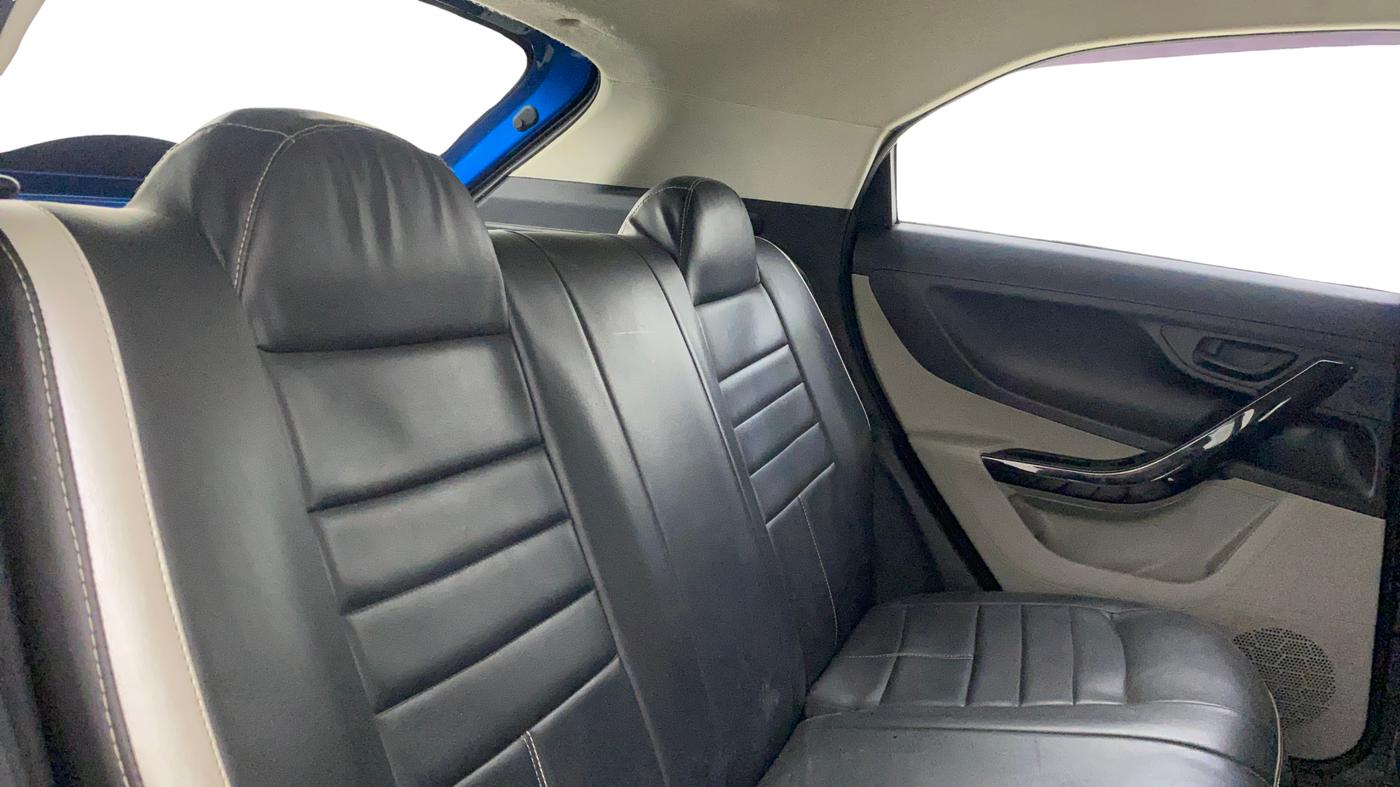 2018 Tata NEXON XMA PETROL, Petrol, Automatic, 41,901 km, Right Side Rear Door Cabin