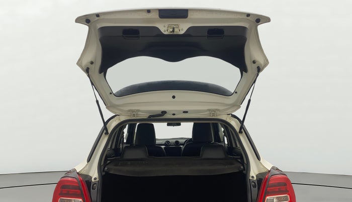 2022 Maruti Swift VXI AMT, Petrol, Automatic, 65,032 km, Boot Door Open