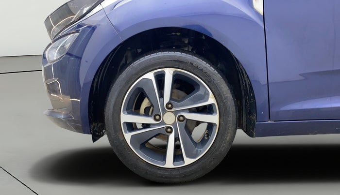 2023 Tata ALTROZ XZA, Petrol, Automatic, 31,031 km, Left Front Wheel