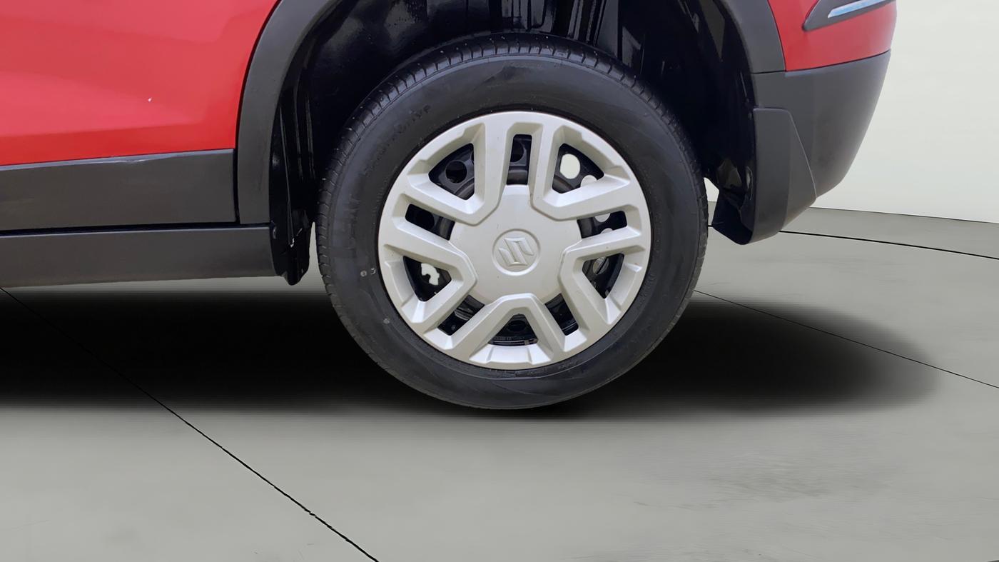 2022 Maruti Vitara Brezza VXI AT SHVS, Petrol, Automatic, 17,022 km, Left Rear Wheel