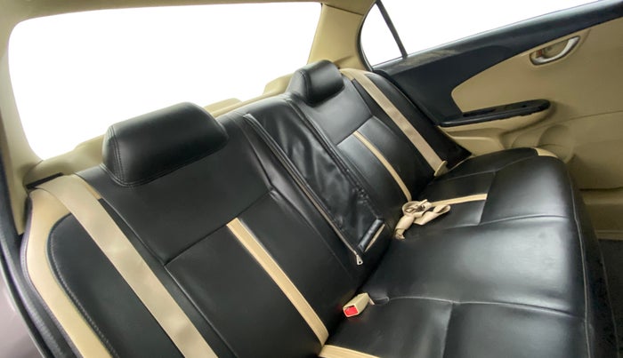 2015 Honda Amaze 1.2L I-VTEC VX, Petrol, Manual, 56,027 km, Right Side Rear Door Cabin