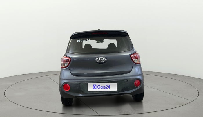 2018 Hyundai Grand i10 SPORTZ 1.2 KAPPA VTVT, CNG, Manual, 66,999 km, Back/Rear