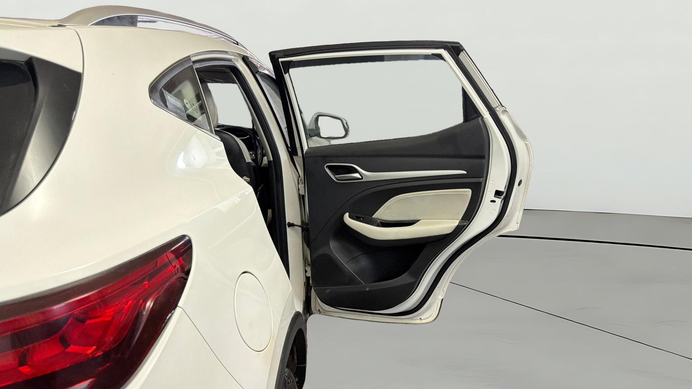 2024 MG ASTOR Select 1.5 CVT (Ivory), Petrol, Automatic, 24,466 km, RHS Rear Door