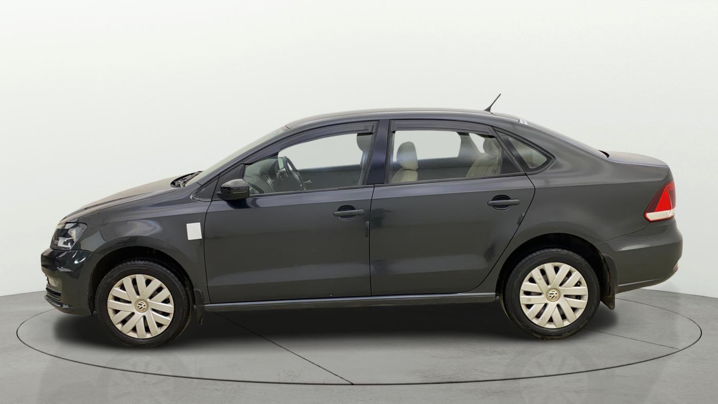 2015 Volkswagen Vento COMFORTLINE 1.6, Petrol, Manual, 45,335 km, Left Side