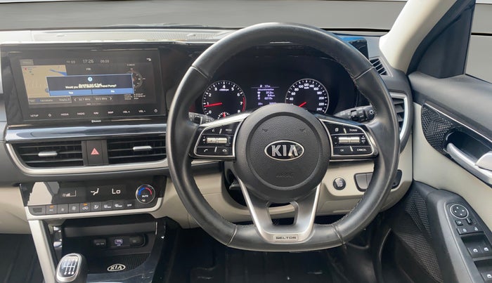 2021 KIA SELTOS HTX 1.5 PETROL, Petrol, Manual, 34,608 km, Steering Wheel Close Up