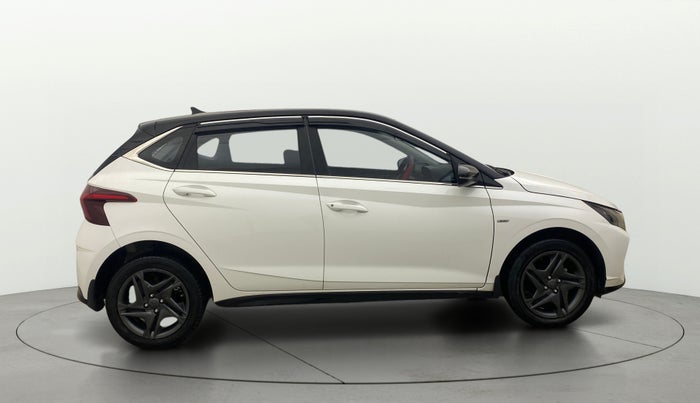 2021 Hyundai NEW I20 SPORTZ 1.2 AT, Petrol, Automatic, 21,650 km, Right Side View