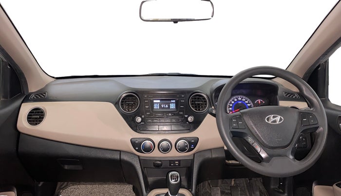 2016 Hyundai Grand i10 SPORTZ 1.2 KAPPA VTVT, Petrol, Manual, 85,455 km, Dashboard