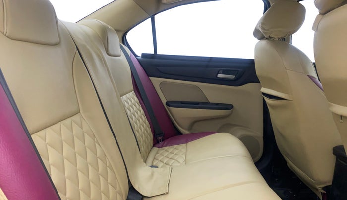 2018 Honda Amaze 1.2L I-VTEC V CVT, Petrol, Automatic, 1,14,082 km, Right Side Rear Door Cabin