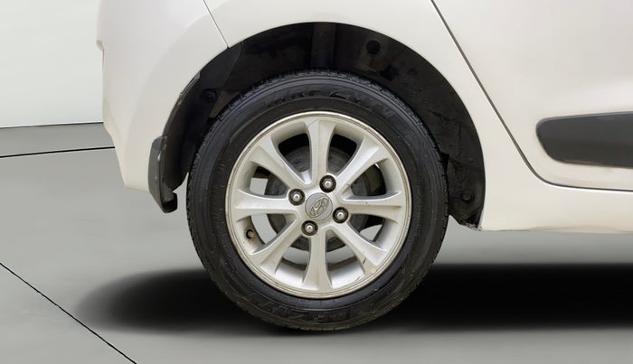 2014 Hyundai Grand i10 ASTA AT 1.2 KAPPA VTVT, Petrol, Automatic, 63,771 km, Right Rear Wheel