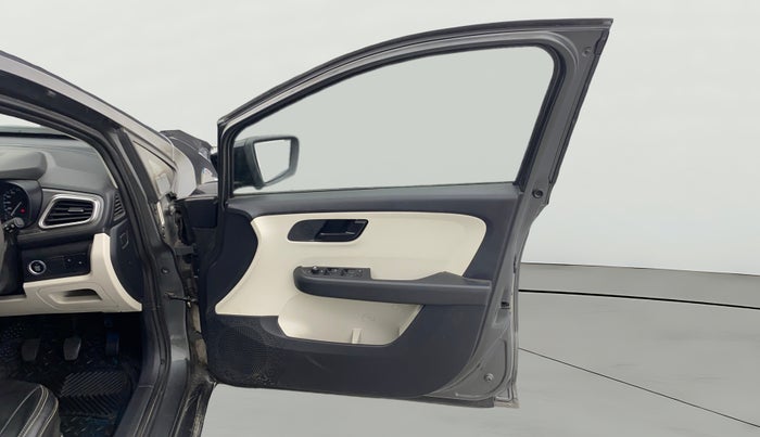 2022 Tata ALTROZ XT PETROL, Petrol, Manual, 31,146 km, RHS Front Door