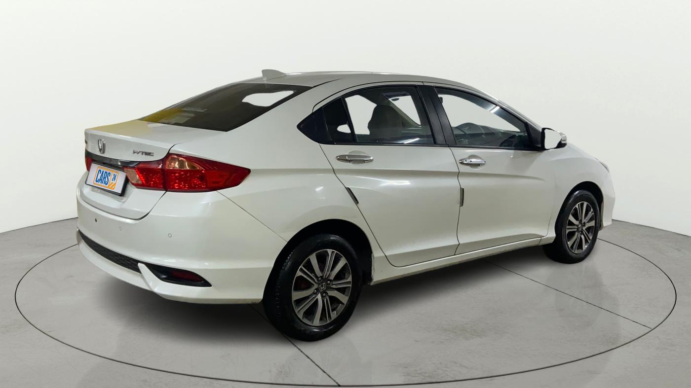 2021 Honda City 1.5L I-VTEC V MT 5TH GEN, CNG, Manual, 78,381 km, Right Back Diagonal