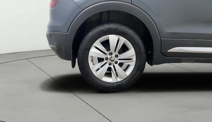 2022 Skoda KUSHAQ AMBITION 1.0L TSI AT, Petrol, Automatic, 29,310 km, Right Rear Wheel