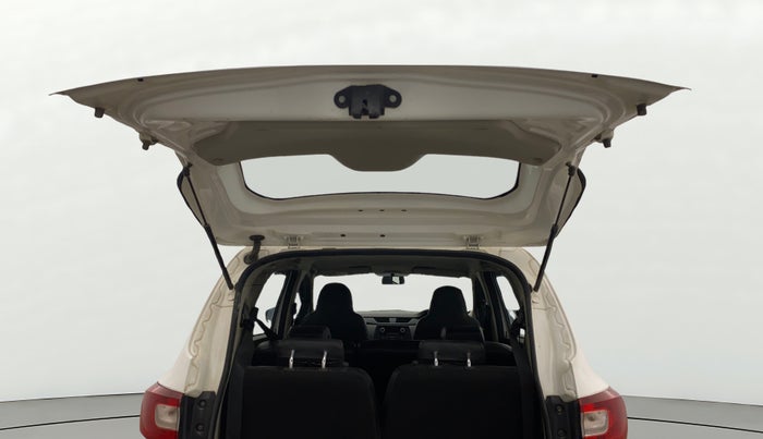 2022 Renault TRIBER RXL MT, Petrol, Manual, 51,342 km, Boot Door Open