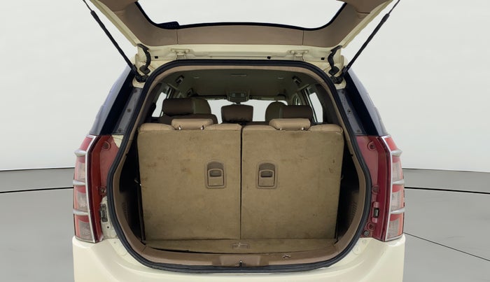 2012 Mahindra XUV500 W8, Diesel, Manual, 1,34,908 km, Boot Open Zoomed View