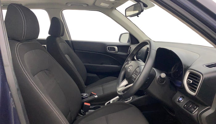 2019 Hyundai VENUE SX PLUS 1.0 TURBO DCT, Petrol, Automatic, 18,951 km, Right Side Front Door Cabin