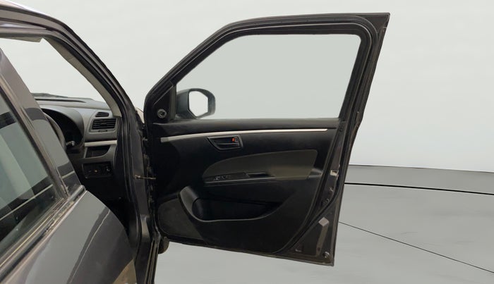 2017 Maruti Swift LXI (O), Petrol, Manual, 23,564 km, RHS Front Door