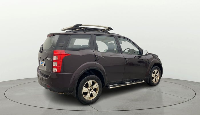 2014 Mahindra XUV500 W8, Diesel, Manual, 83,252 km, Right Back Diagonal