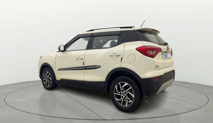 2022 Mahindra XUV300 W8 (O) 1.2 PETROL AMT, Petrol, Automatic, 18,872 km, Left Back Diagonal